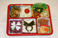 ２食ご飯の多彩弁当.jpg