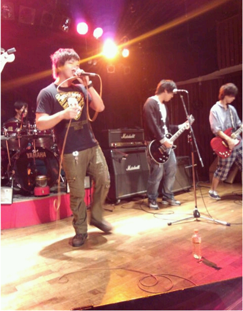 2012合同ライブ２.png