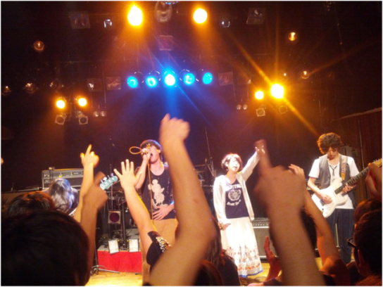 2012合同ライブ４.png