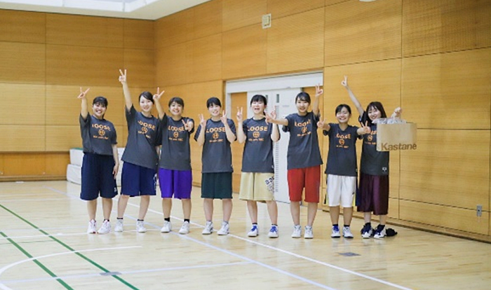 女子バスケットボール部 Loose 紹介 新入生応援 やさしさを チカラ に変えるプロジェクトvol 39 クラブ サークルより Kio Smile Blog