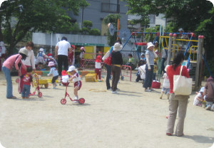 09園庭開放01.jpg
