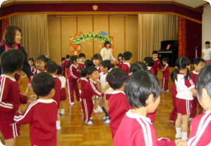09新入園児歓迎会01.jpg
