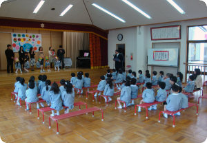 10お誕生会(４月).jpg