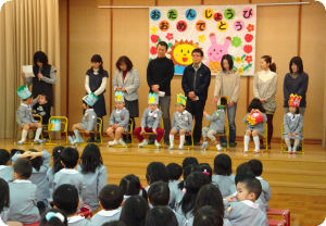 12お誕生会01.jpg