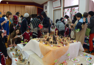 12子ども成長・造形展02.jpg