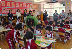 14保育参観0503.jpg